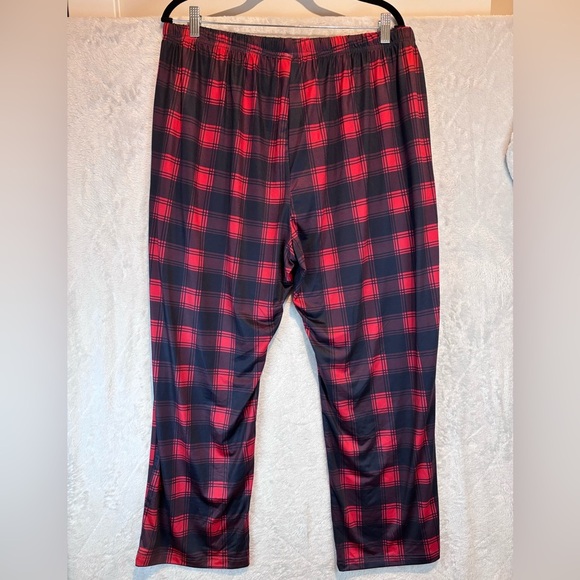 MoFiz Women’s Pajama Lounge Set 2XL | Black Top w/ Plaid Pocket + Red Plaid Pant - Picture 12 of 14